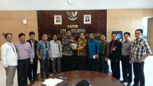 SUKSES RAKERNAS III, BAWA PEWARNA ID KE ISTANA NEGARA