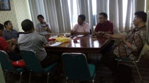 RAPAT TERBATAS BAHAS KESIAPAN BAKTI SOSIAL DAN RAKERNAS PEWARNA 2017